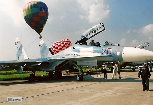 Su-27UBM, 20 rot