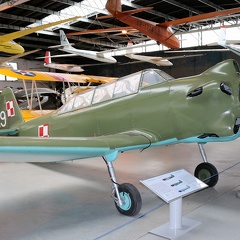 19 weiss, Jak-18 / Yak-18 (3223 Besuche) Museum Krakau 2015, Originale Jak-18 aus dem Jahre 1955 19 weiss, Jak-18 / Yak-18