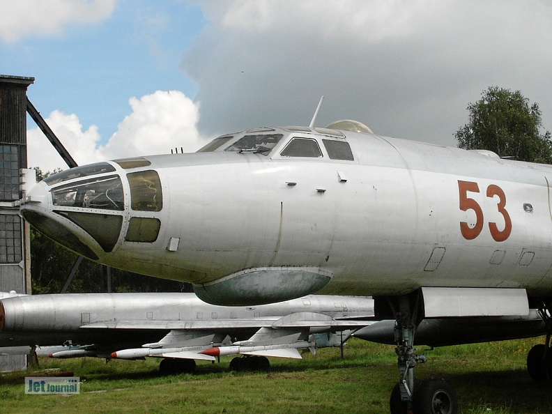 Tupolew Tu-16K-26, 53 rot (2509 odwiedzin) Bugansicht, Monino 2003 Tupolew Tu-16K-26, 53 rot