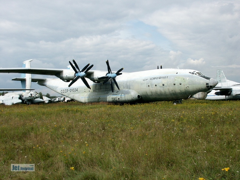 Antonow An-22, CCCP-09334 (2340 návštěv) Monino 2003 Antonow An-22, CCCP-09334