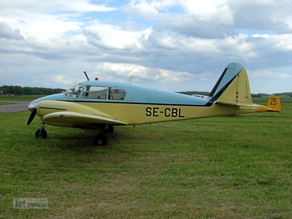 SE-CBL Piper PA-23-150 (2048 visite) SE-CBL Piper PA-23-150
