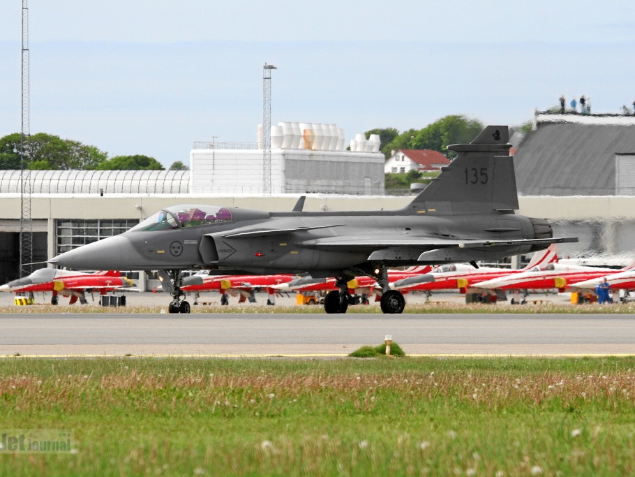 135 JAS39A Gripen Flygvapnet (2471 visitas) 135 JAS39A Gripen Flygvapnet