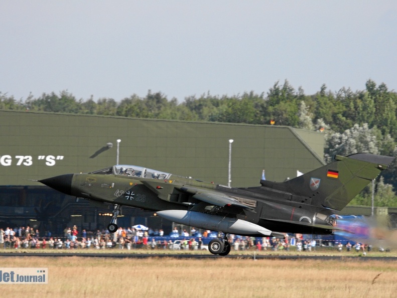 43+29 Tornado IDS (1974 visites) 43+29 Tornado IDS