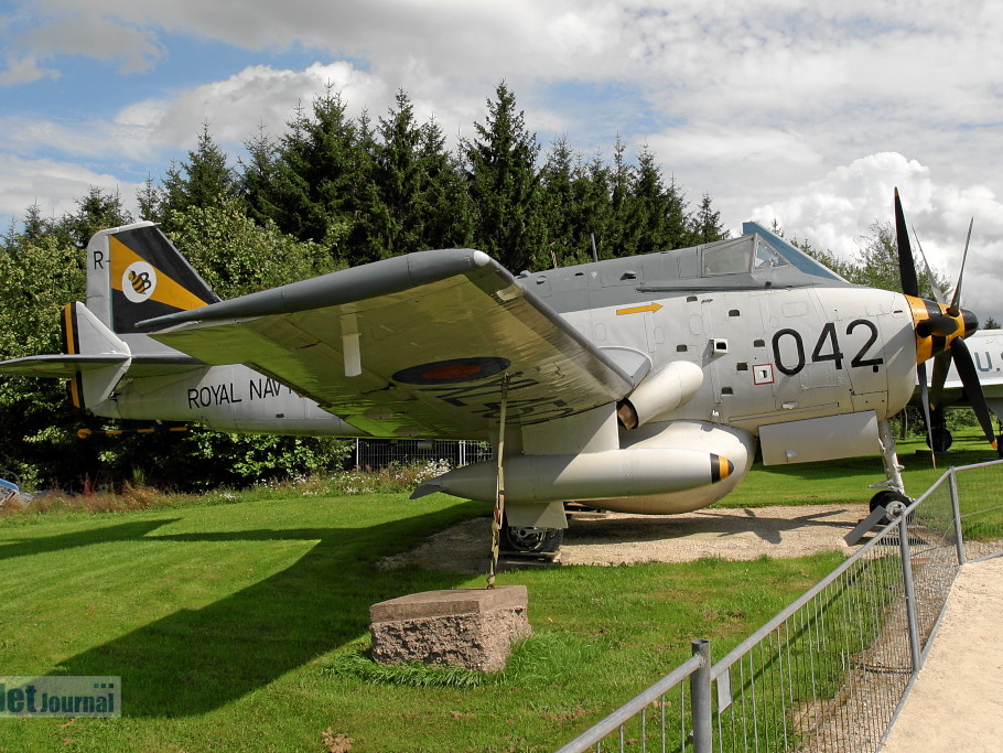 XL450 R-042 Gannet AEW3 Pic1 (2860 Besuche) XL450 R-042 Gannet AEW3 Pic1