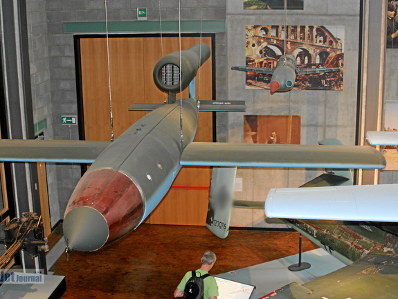 Fieseler Fi104 (V-1) Flugbombe (1858 visites) Original aus 1944/1945 Fieseler Fi104 (V-1) Flugbombe