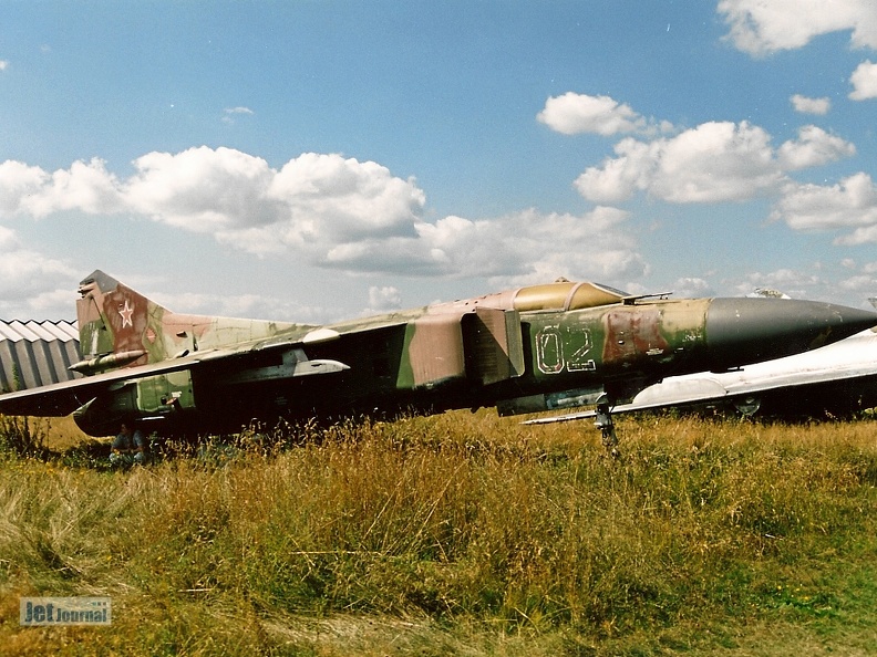 MiG-23M, 02 rot/weiss