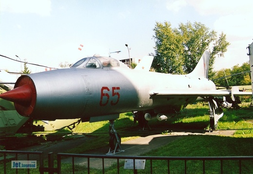 Su-7B, 65 rot