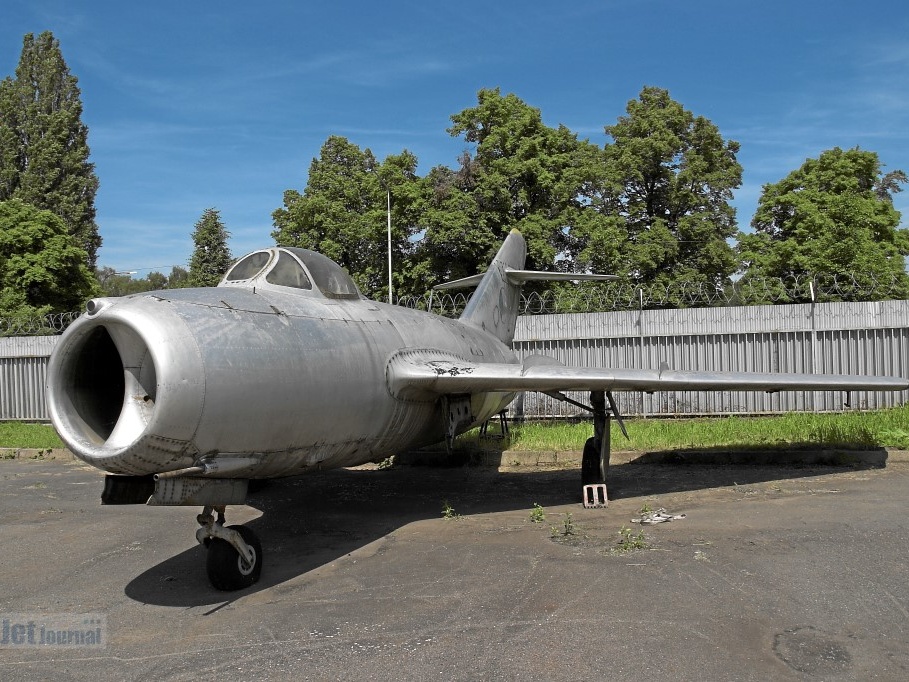 3671 MiG-15bisR (3365 Besuche) 3671 MiG-15bisR