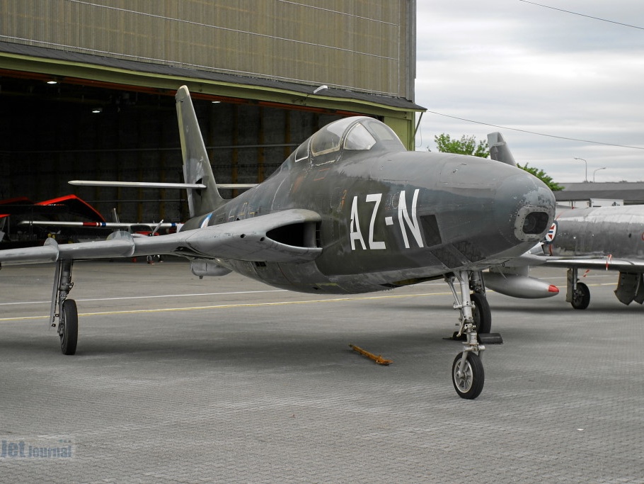 AZ-N RF-84F US Serial 51-17045 (3881 visits) AZ-N RF-84F US Serial 51-17045