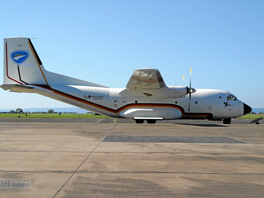 50+50 C-160D LTG62 (4935 відвідувань) Ein Grund zum Feiern war das Erreichen von 500.000 Flugstunden des Lufttransportgeschwaders 62 auf d... 50+50 C-160D LTG62