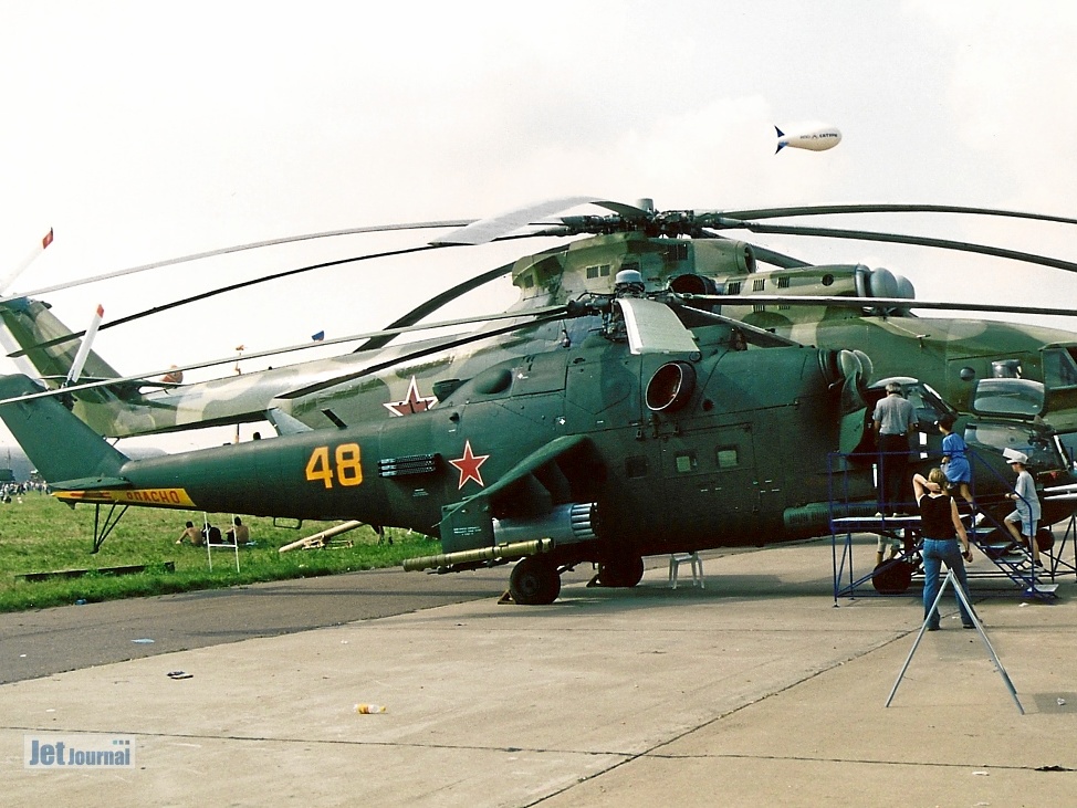 Mi-35P, 48 gelb (просмотров: 3009) MAKS 2001 Mi-35P, 48 gelb