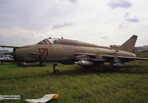 Su-17M4, 71 rot