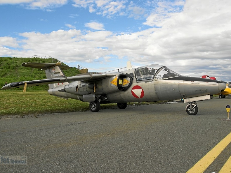 RH-28 Saab 105OE (2046 návštěv) RH-28 Saab 105OE