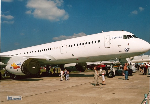 Tu-204-100, RA-64020