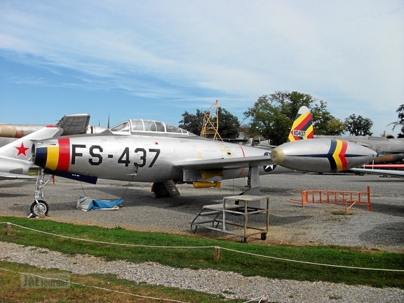 51-10809 FS-437 Republic F-84G Thunderjet (3033 Besuche) 51-10809 FS-437 Republic F-84G Thunderjet