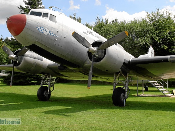 111 C-47A Dakota ex N62443 Pic1