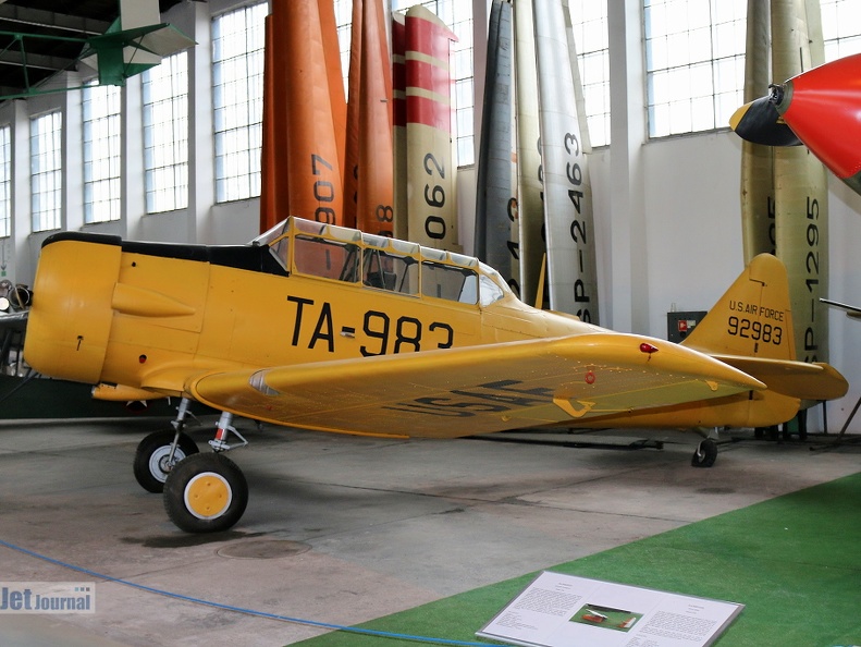 92983, North American T-6G Texan