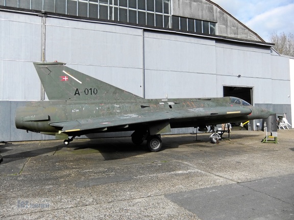 A-010 F-35 Draken 351010 (3425 Besuche) A-010 F-35 Draken 351010