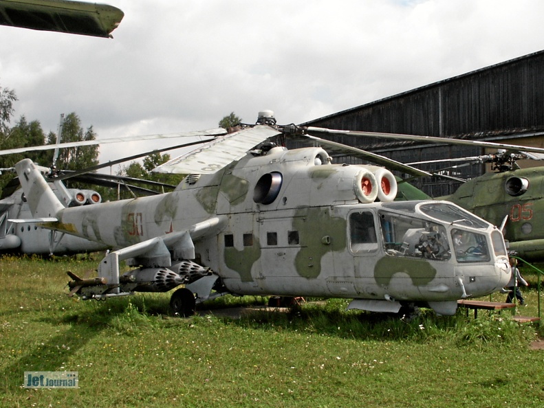 Mil Mi-24A, 50 rot (2682 visitas) Monino 2003 Mil Mi-24A, 50 rot