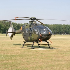 82+55 EC-135T1 cn 0102 HFWS Lehrgruppe A (805 visitas) 82+55 EC-135T1 cn 0102 HFWS Lehrgruppe A