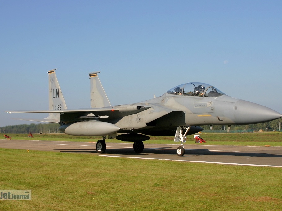 86-0182, F-15D, U.S. Air Force (2616 visits) 86-0182, F-15D, U.S. Air Force