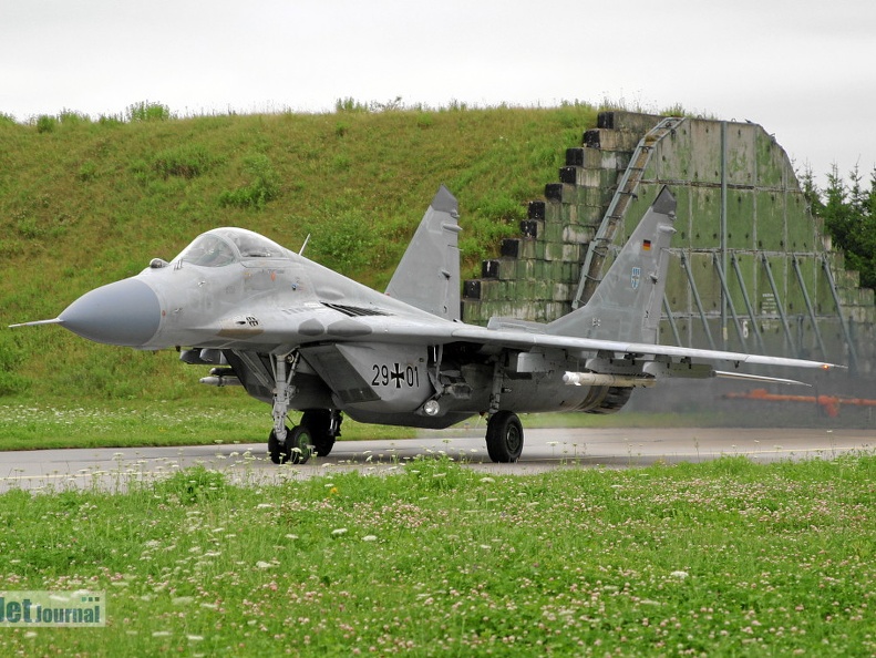 29+01 MiG-29G JG73 Pic3