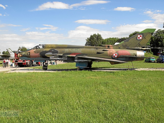 3005 Su-22M-4 (3586 Besuche) 3005 Su-22M-4