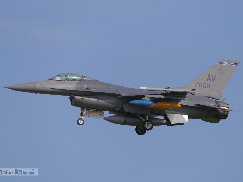 89-008, F-16C (3918 відвідувань) SIAF 2017 89-008, F-16C