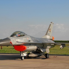 J-135 F-16AM RNLAF Pic3