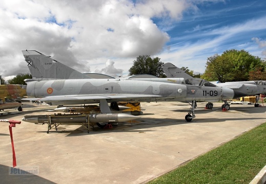 C1109 11-09 Mirage 3EE