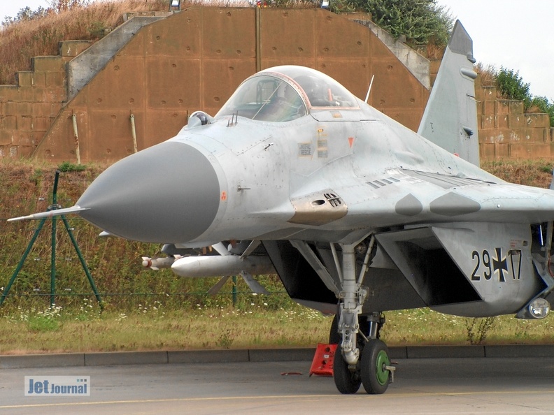 29+17 MiG-29G (5409 visits) Fototag JG73"S" Laage 21.08.2003 29+17 MiG-29G