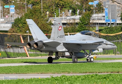 J-5237 F-18D Meiringen Schweizer Luftwaffe