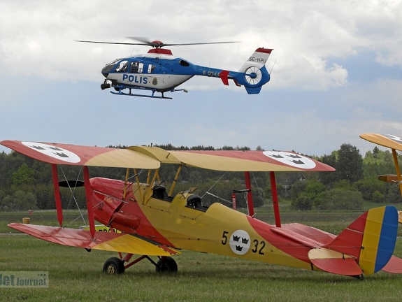 SE-CHG De Havilland DH-82A Tiger Moth II (2135 visite) SE-CHG De Havilland DH-82A Tiger Moth II