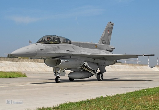 4078 F-16D-52CF