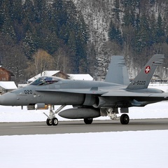 J-5020 F-18C Hornet Pic5