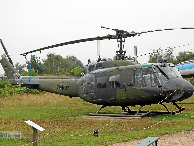 71+07, Bell UH-1D