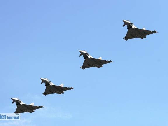 4 Eurofighter (2207 Besuche) 4 Eurofighter