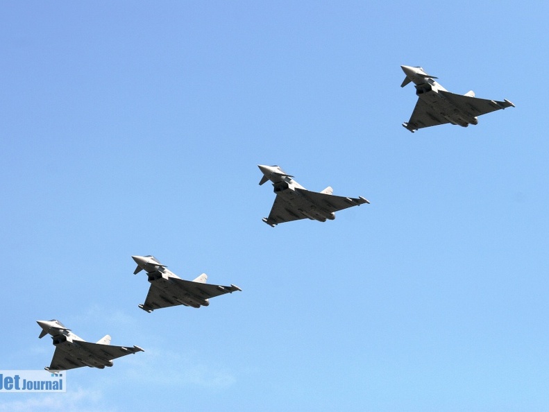 4 Eurofighter (просмотров: 2197) 4 Eurofighter