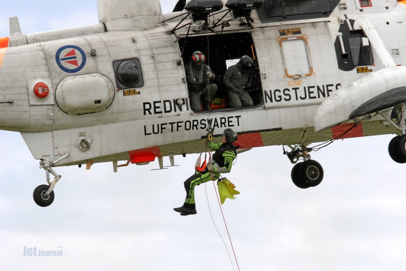 329_sea_king_mk53b_winschen_detail_20131229_1921382218.jpg