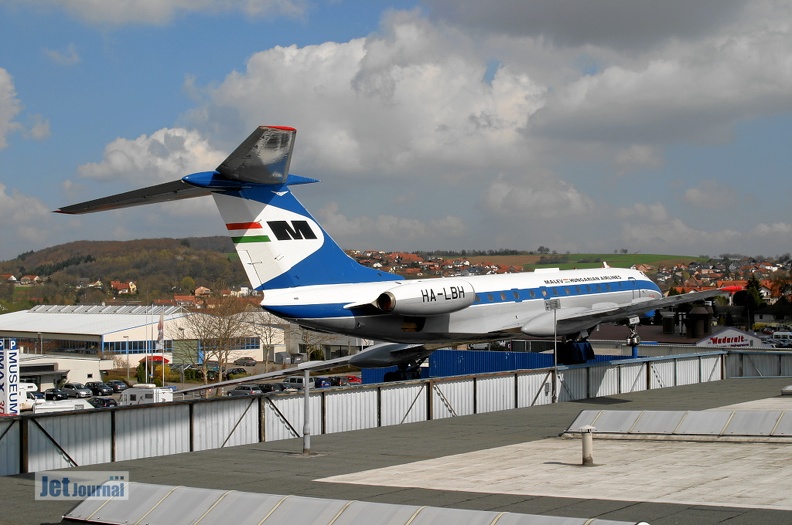 ha-lbh_tu-134a_malev_2_20090501_1097966962.jpg