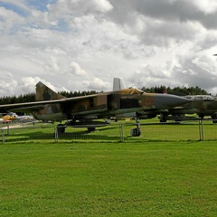 343 20-19 MiG-23ML Pic1 (3225 Besuche) 343 20-19 MiG-23ML Pic1
