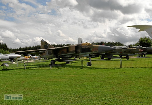 343 20-19 MiG-23ML Pic1