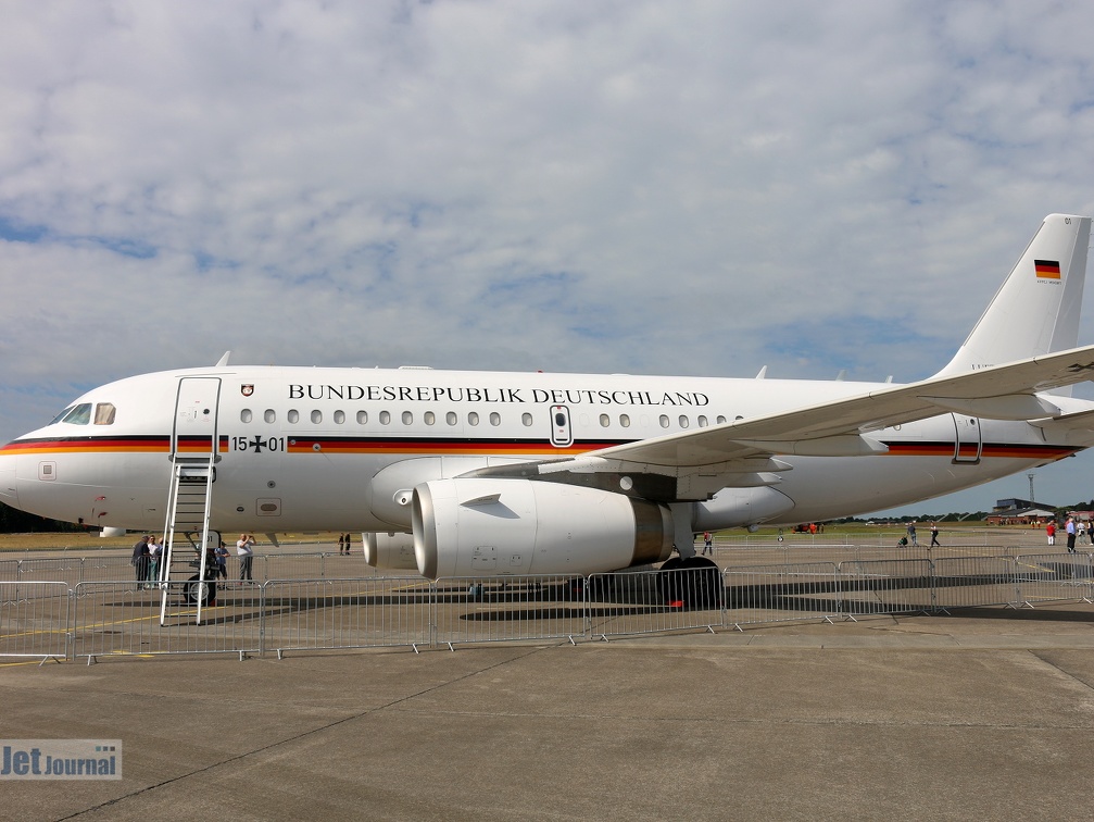 15+01, Airbus A319CJ, Deutsche Lufwaffe (4059 visits) Flugplatz Hohn 15+01, Airbus A319CJ, Deutsche Lufwaffe