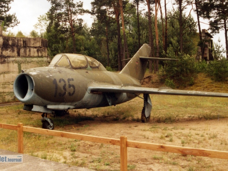 MiG-15UTI, 135 NVA