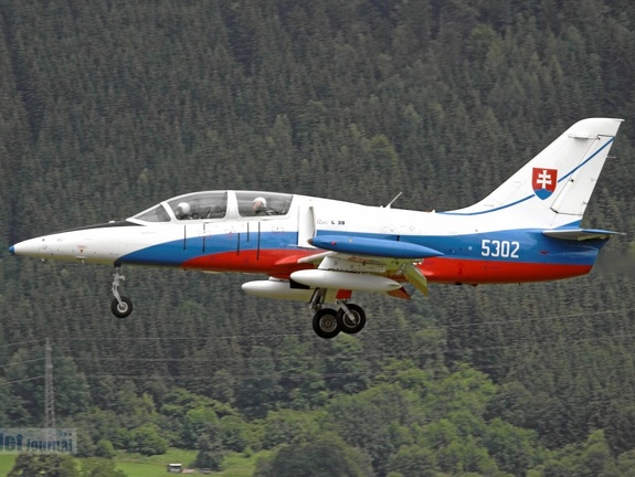 5302 L-39CM Slovak Air Force (просмотров: 2417) 5302 L-39CM Slovak Air Force