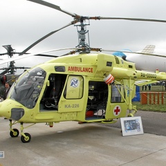 Ka-226, RA-00002 (2448 visitas) MAKS 2003 (mit echter Kennung?) Ka-226, RA-00002