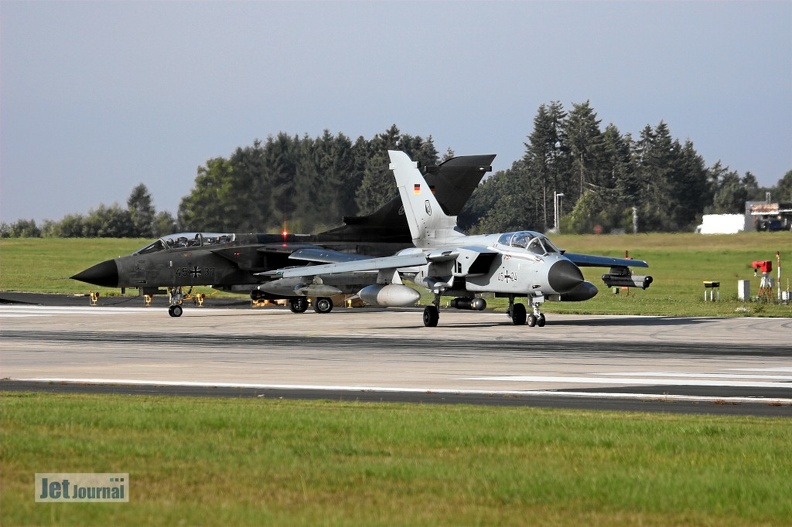 4524_und_4537_tornado_ids_jabog33_20130428_1722535064.jpg