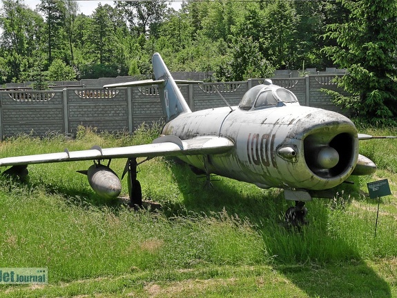 1001 MiG-17PF cn 1001 (3020 visits) 1001 MiG-17PF cn 1001