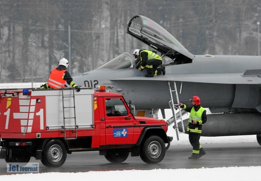 J-5012 F-18C Hornet Pic6