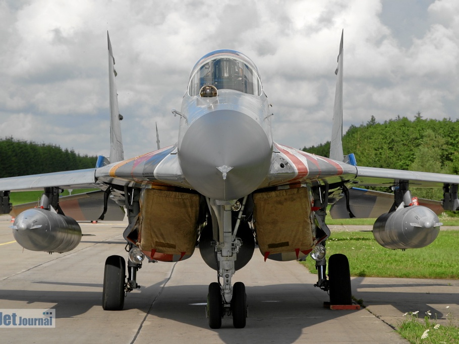 29+10 MiG-29G JG73 Pic3 (просмотров: 5155) 29+10 MiG-29G JG73 Pic3